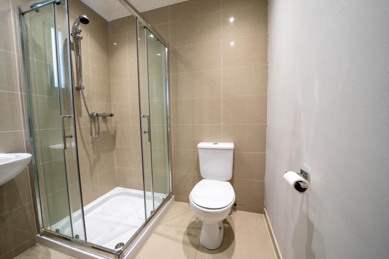 Botanic Sleeps 6 Апартаменты Белфаст